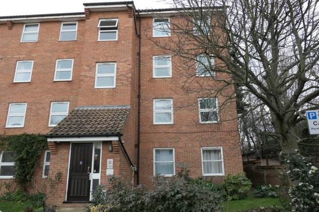 146 Barker Drive, Camden,  London NW1 0JE 6