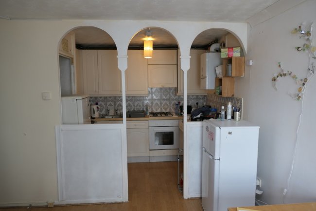 146 Barker Drive, Camden,  London NW1 0JE 6