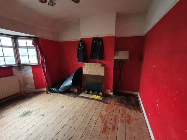 51 South End Lane, Catford, London, SE6 3AB 1