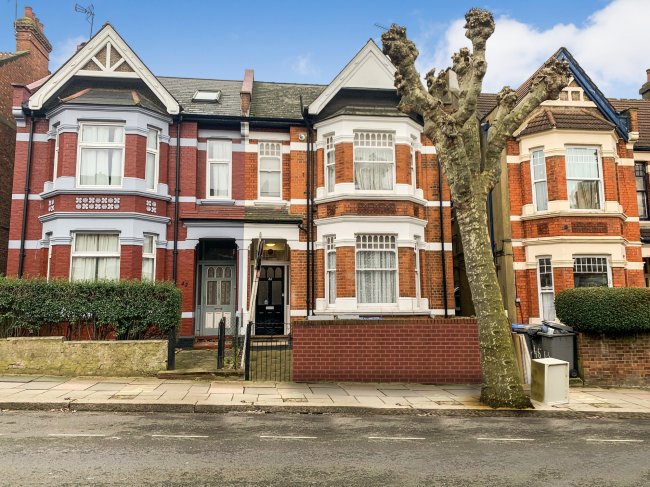 44B Harlesden Gardens, London, NW10 4EX 9