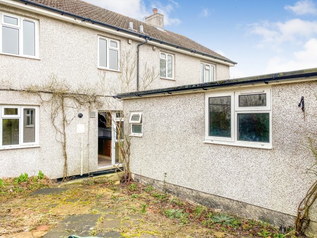 9 Westfield Chase, Aldbourne, Marlborough, SN8 2DB 6