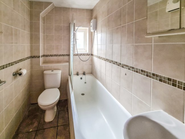 3B Alexandra Road, Torquay, TQ1 1HZ 3