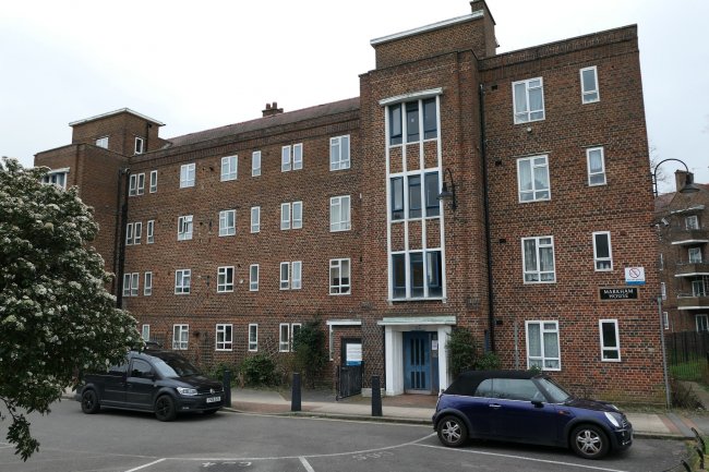 23 Markham House, Bowen Drive, West Dulwich, London SE21 8QQ 3