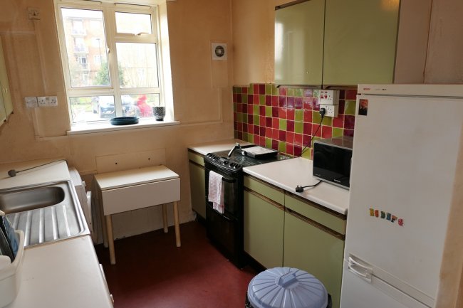 23 Markham House, Bowen Drive, West Dulwich, London SE21 8QQ 3