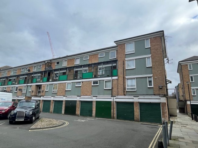 Flat 7, Manny Shinwell House, Clem Atlee Court, Fulham, London, SW6 7RP 2