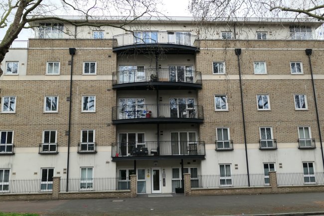 Flat 62, 216 Kennington Road, Kennington, London SE11 6HR 6