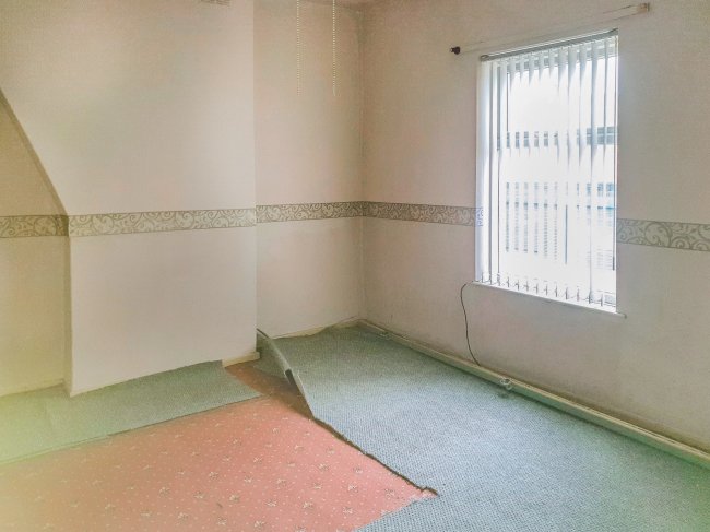 29 Leigh Road, Leigh, Greater Manchester WN7 1QZ 8