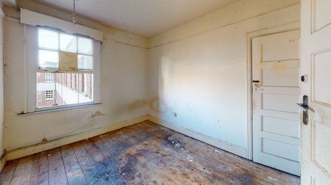 48 Parkhurst Court, Warlters Road, Holloway, London, N7 0SD
 10