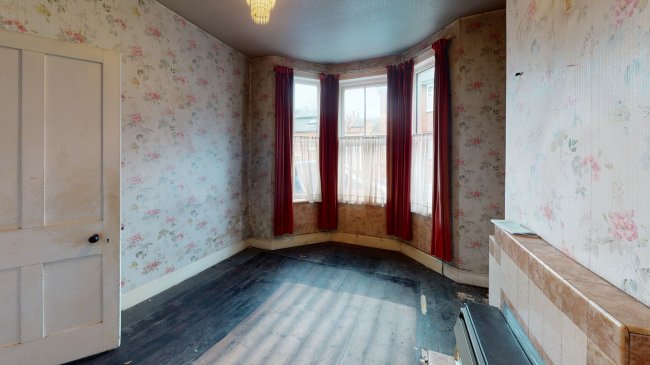 60 Plymouth Place, Leamington Spa, CV31 1HN
 1