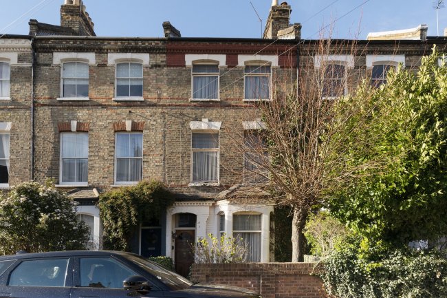 24 Roden Street, London, N7 6QL
 5