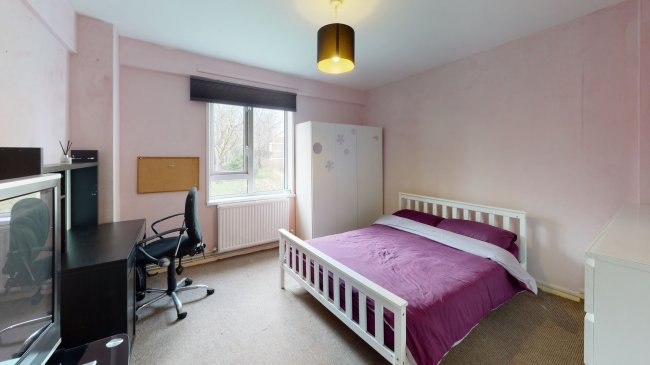 16 Jersey House, Clifton Road, Islington, London N1 2JF 
 10