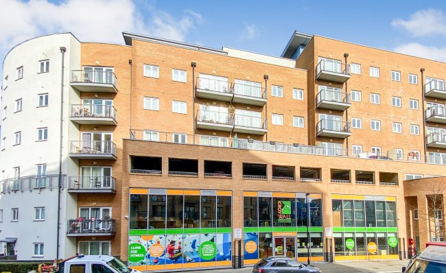 Apartment 200, Peebles Court, 21 Whitestone Way, Croydon, CR0 4WN 8
