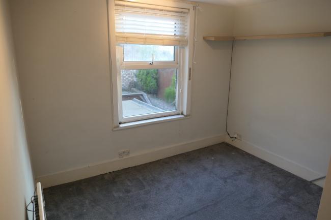 9 Perran Road, Tulse Hill, London SW2 3DJ
 1