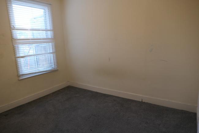 9 Perran Road, Tulse Hill, London SW2 3DJ
 1