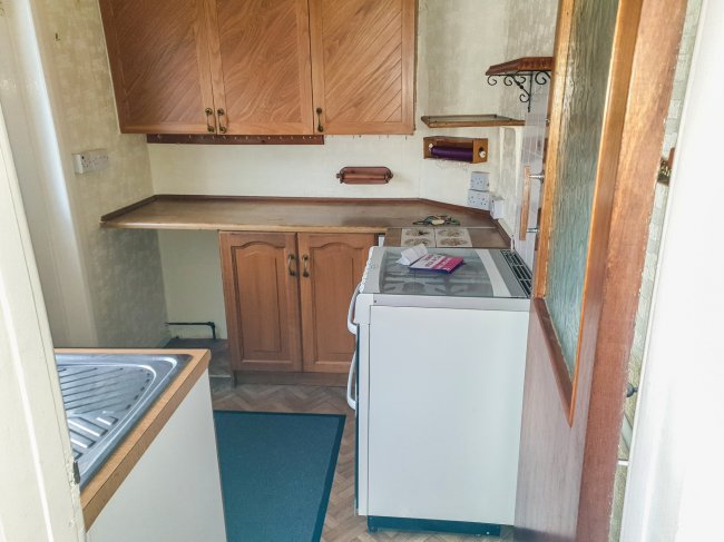 225 Hartington Road, Brighton, East Sussex, BN2 3PA
 7