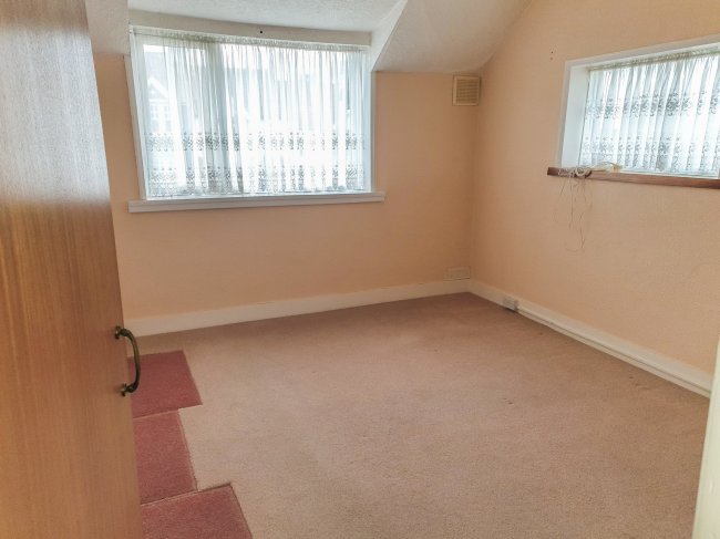 225 Hartington Road, Brighton, East Sussex, BN2 3PA
 7