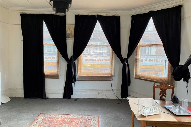 1 High Street, Hornsey, London N8 7PS
 9