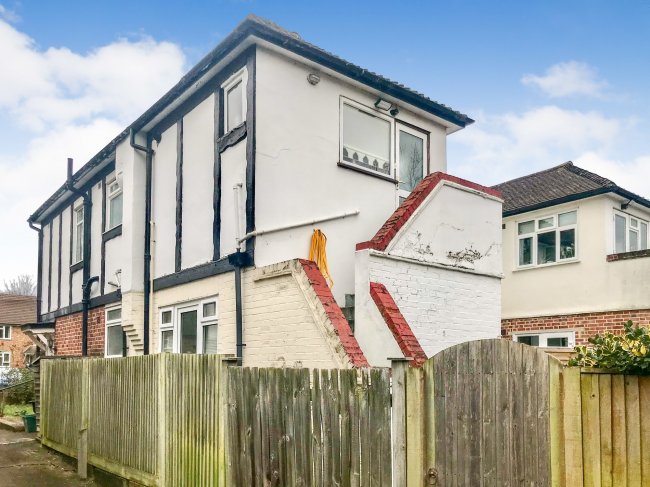 42A Aboyne Drive, Raynes Park,
London SW20 0AL
 2