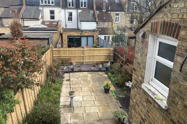 151 Ribblesdale Road, Streatham, London SW16 6SP
 1