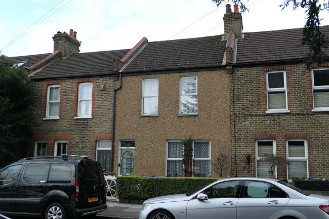 7 Liberty Avenue, Colliers Wood, London SW19 2QS
 8