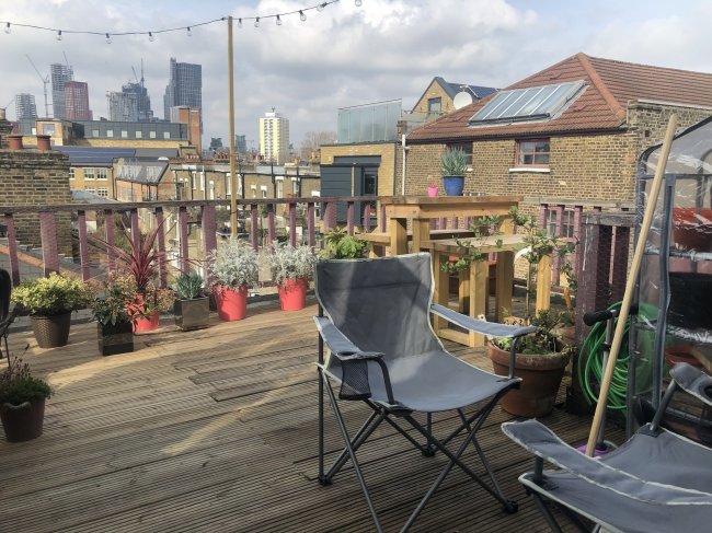 Flat 2, 46 Brixton Road, Oval, London, SW9 6BT
 10