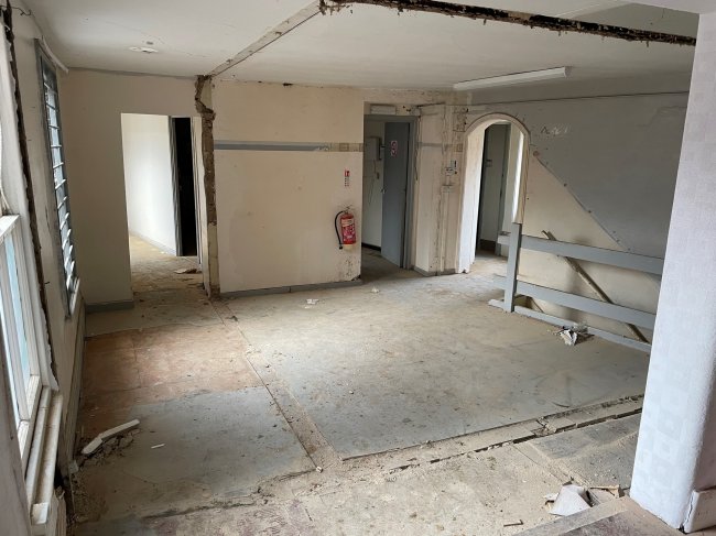 44 Market Place, Brackley, Northamptonshire, NN13 7DP 1