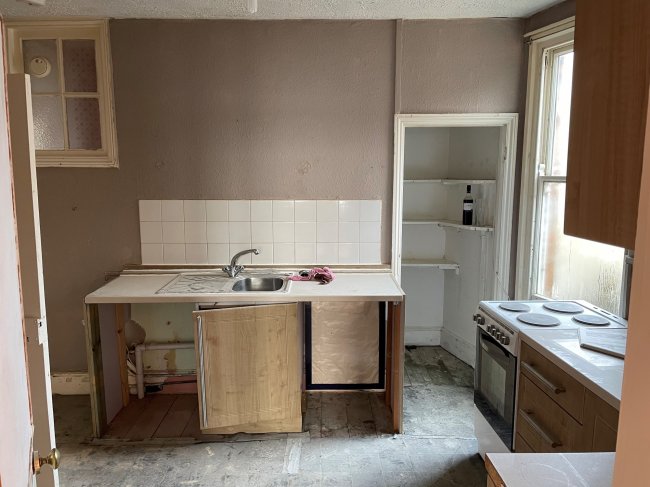 44 Market Place, Brackley, Northamptonshire, NN13 7DP 1