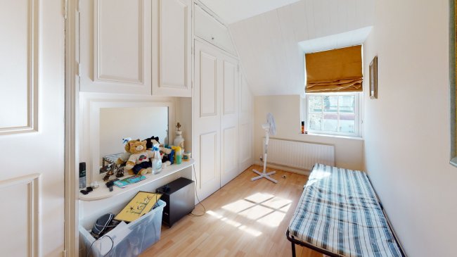 184 Wulfstan Street, Shepherds Bush, London, W12 0AD 1