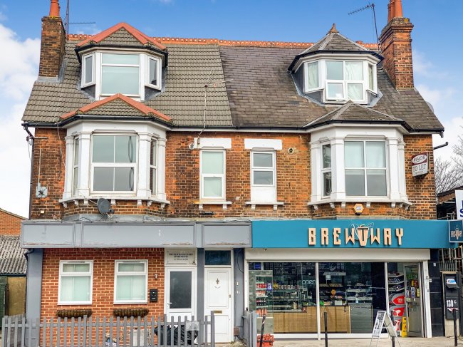 132 Pinner Road, Northwood HA6 1BP
 10