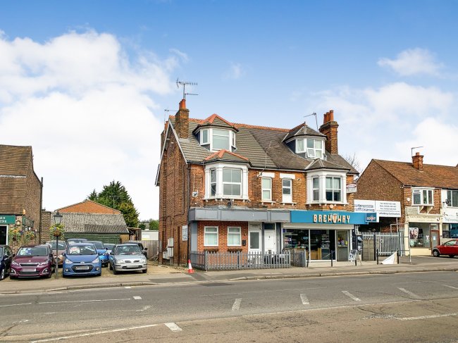 132 Pinner Road, Northwood HA6 1BP
 10