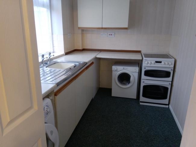 Flat 6 Broddick House, Brambleside, High Wycombe, Buckinghamshire, HP11 1JY 3