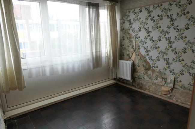 15 Hersham Close, Roehampton, London SW15 4JQ
 3