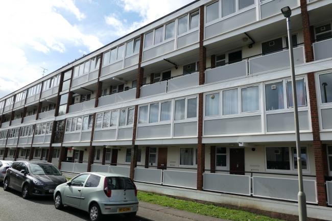 15 Hersham Close, Roehampton, London SW15 4JQ
 3