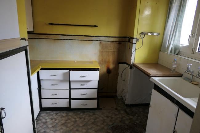 15 Hersham Close, Roehampton, London SW15 4JQ
 3