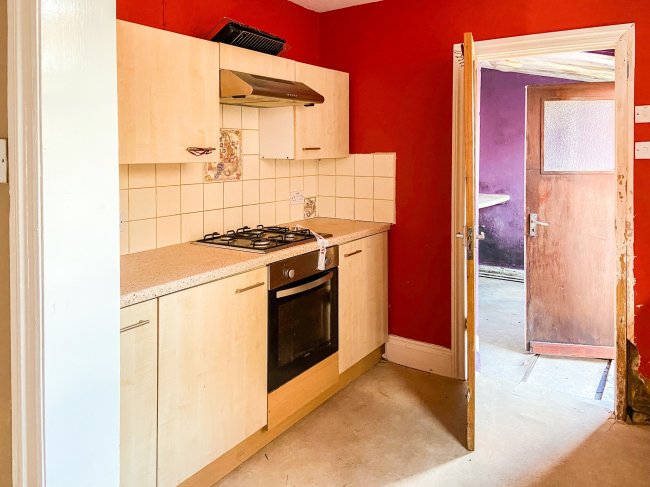 72A Flaxley Road, Selby, YO8 4BW
 7