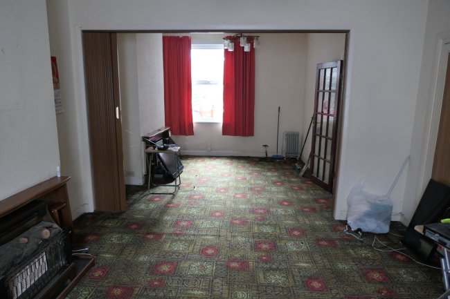 39 Ivydale Road, Nunhead, London SE15 3DR
 9