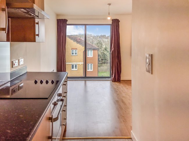 23 Axis House, 262 Lewisham High Street, Lewisham, London SE13 6AD 10