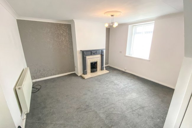 90 Woodside, Witton Park, Durham DL14 0DS
 2