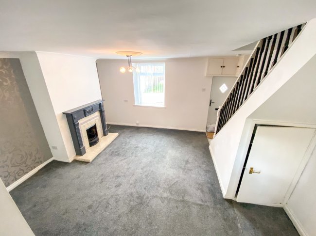 90 Woodside, Witton Park, Durham DL14 0DS
 2