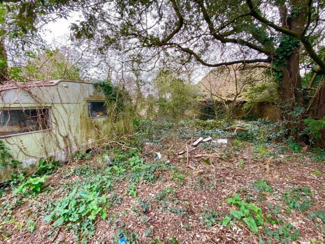 Oakfield Cottage, Packsfield Lane, Wootton Bridge, Ryde, Isle of Wight PO33 4RP
 6