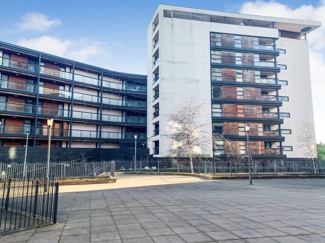 78 Hallings Wharf Studios, 1 Channelsea Road, Stratford, London, E15 2SX
 4