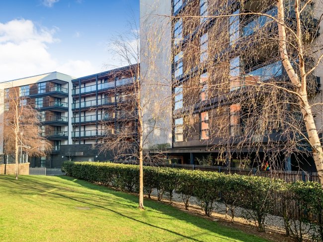 78 Hallings Wharf Studios, 1 Channelsea Road, Stratford, London, E15 2SX
 4