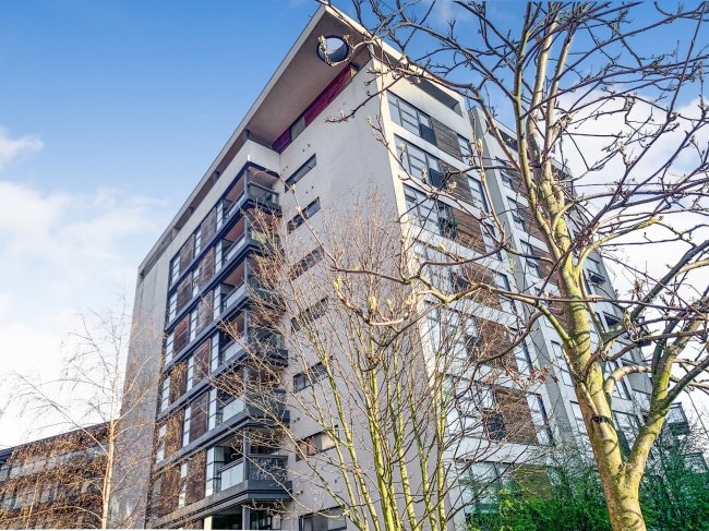 78 Hallings Wharf Studios, 1 Channelsea Road, Stratford, London, E15 2SX
 4