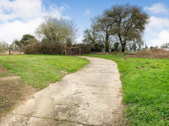 Land Off Longmeadow Close, Griston, IP25 6PZ
 1