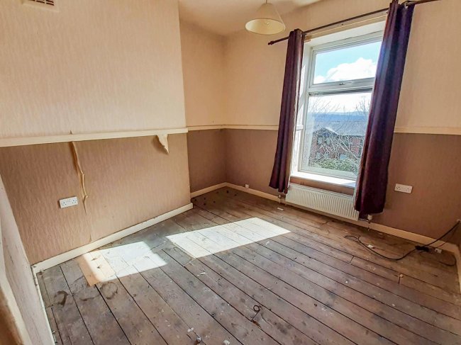 136 Preston New Road, Blackburn, Lancashire, BB2 6BU 9