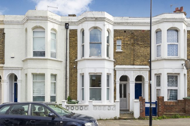 68 Mordaunt Street, Stockwell, London, SW9 9RB
 8