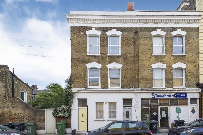 19 Combermere Road, Ferndale, London, SW9 9QS 9