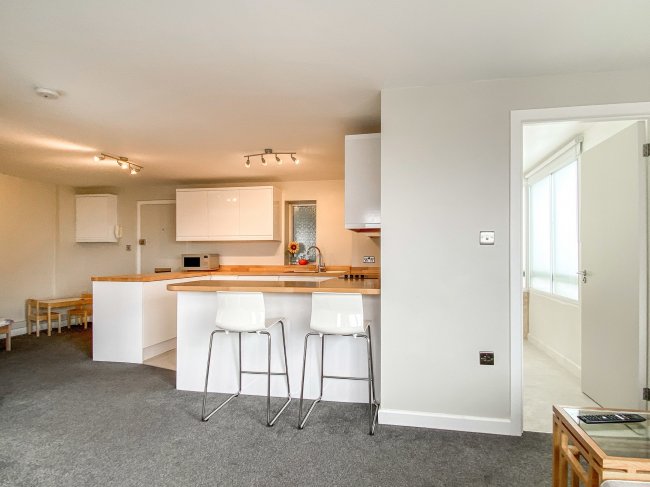 Suite 5, Elizabeth Wheeler House, 19 The Mall, Bromley, BR1 1TT 7