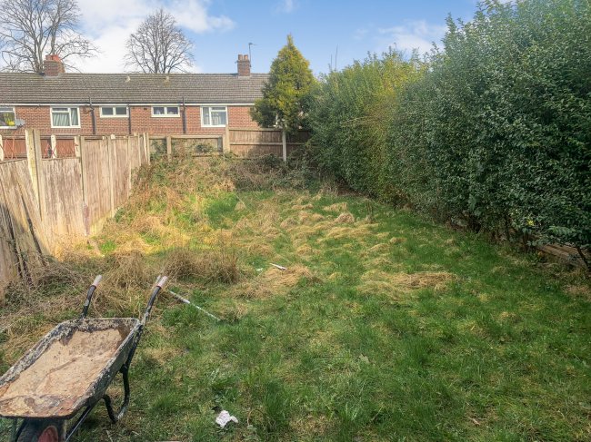 29 Trust Road, Manchester M18 7PH
 3