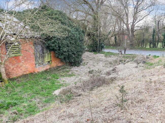 Land North of Longhedge Cottages,  Longhedge,  Salisbury,  SP4 6BP
 8